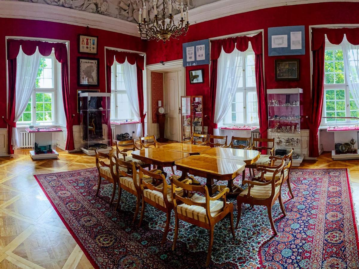 Hotel Zamek Krolewski W Rydzynie Rydzyna Exteriér fotografie