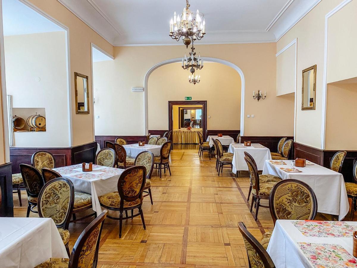 Hotel Zamek Krolewski W Rydzynie Rydzyna Exteriér fotografie